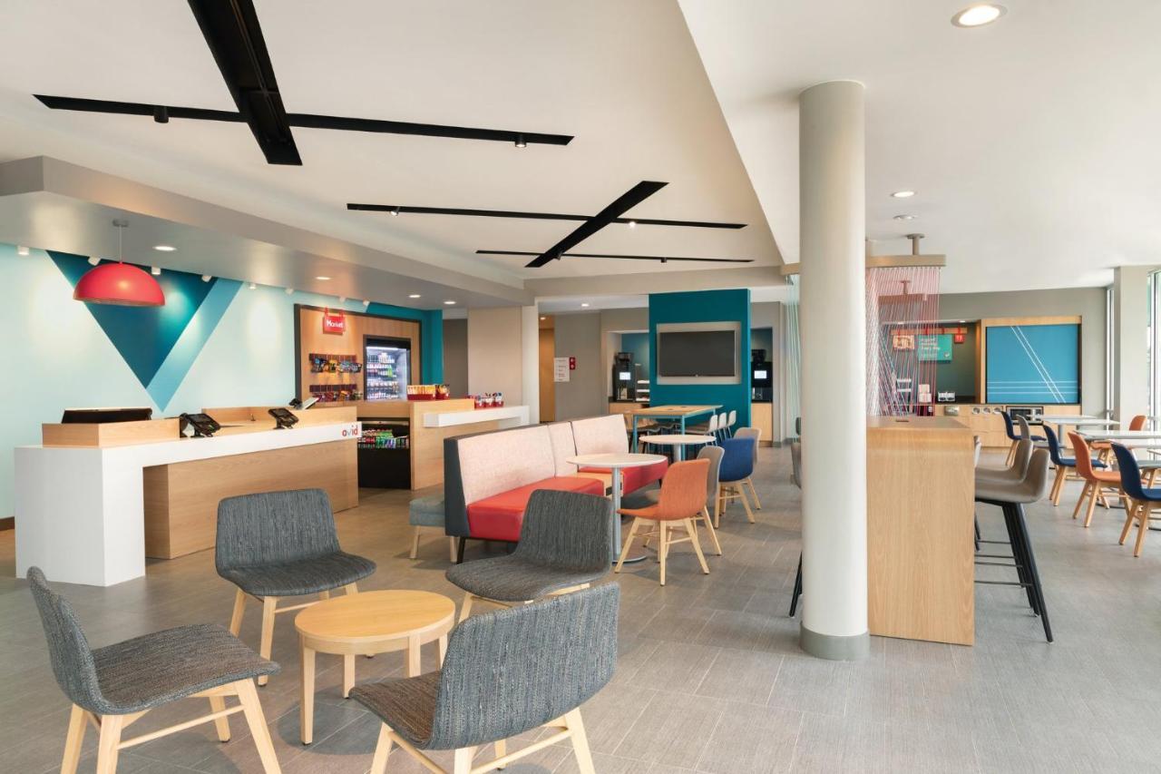 Avid Hotels - Guadalajara Av Vallarta Pte By Ihg Zapopan Exterior photo