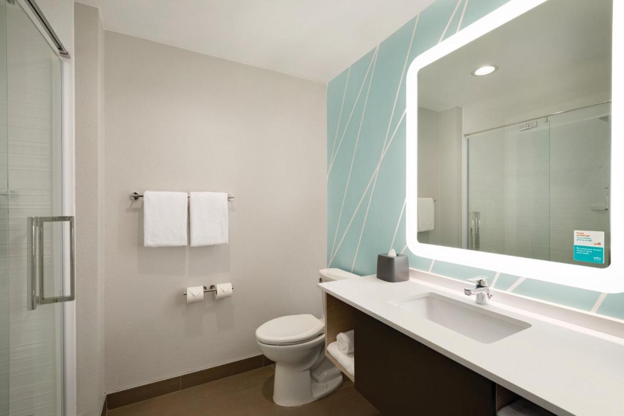 Avid Hotels - Guadalajara Av Vallarta Pte By Ihg Zapopan Exterior photo