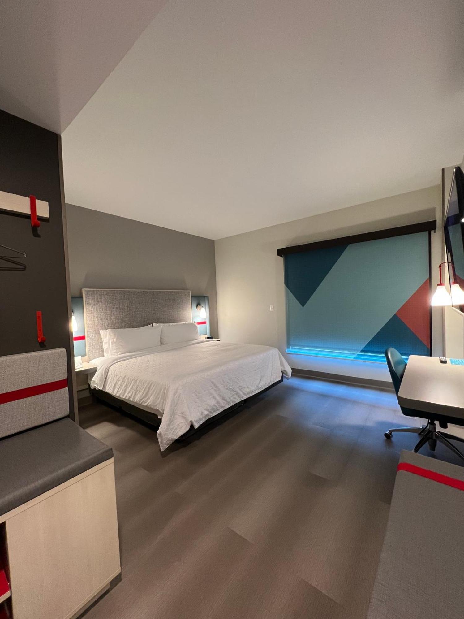 Avid Hotels - Guadalajara Av Vallarta Pte By Ihg Zapopan Room photo